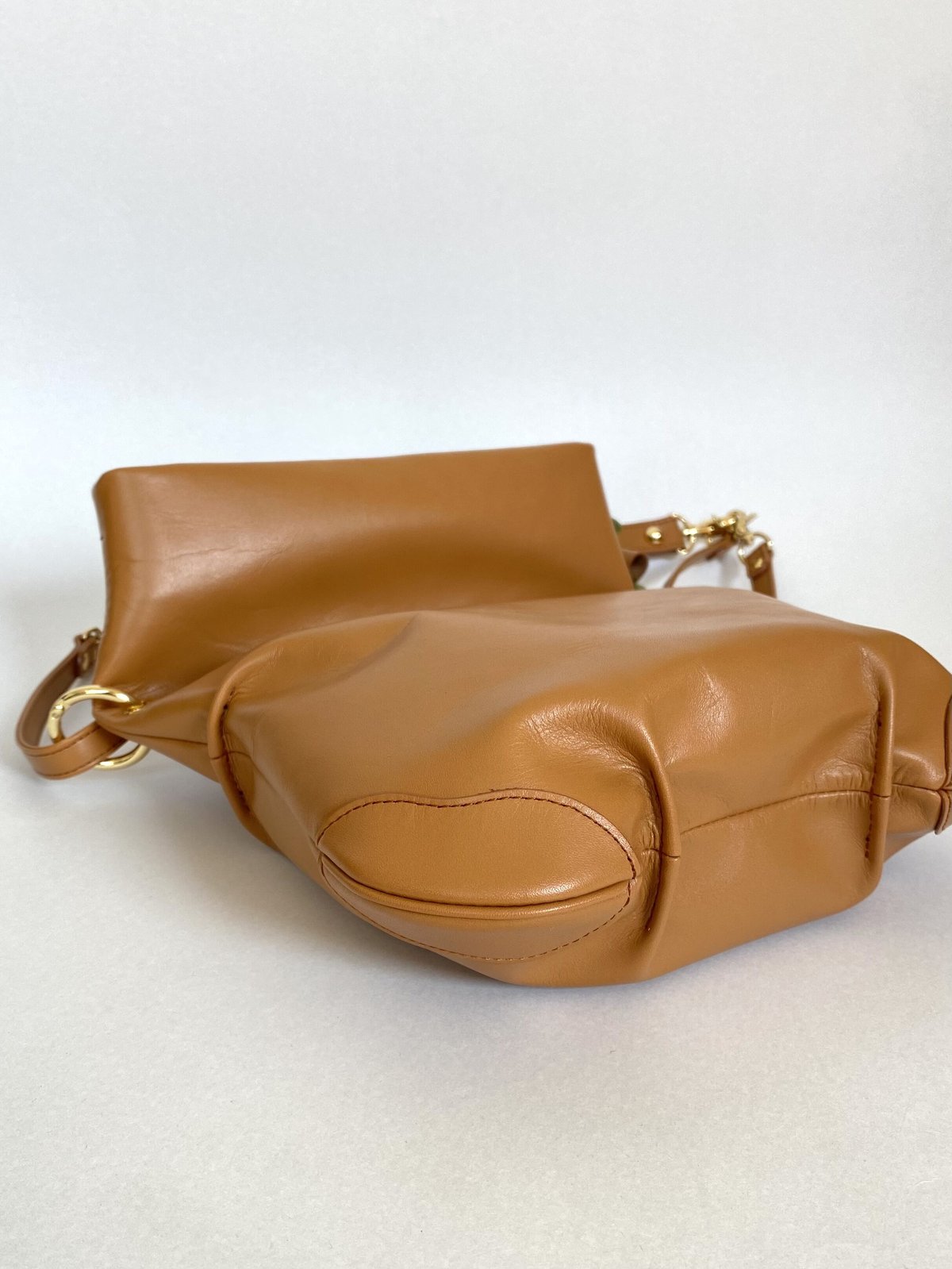 2WAY FRILL SHOULDER BAG | tortoago