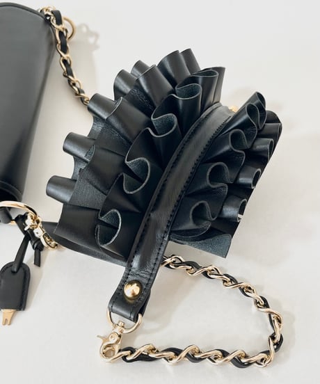 3WAY FRILL POCHETTE SIZE:S(チェーンショルダー)