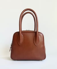 TWO ROOM HAND BAG