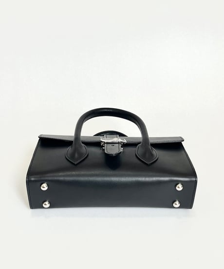 SHORT HANDLE HAND BAG “stoic”