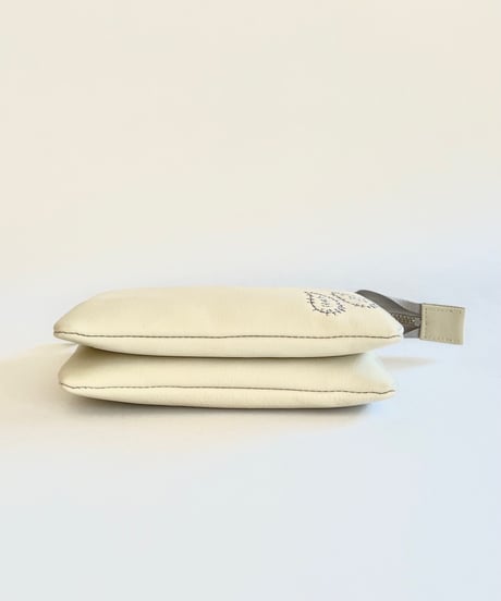「Unsung Hero」MULTI POUCH Paisley