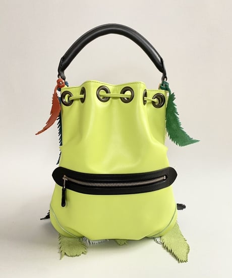 FEATHER HAND BAG