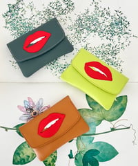 「Bite My Lip」POCKET TISSUE CASE
