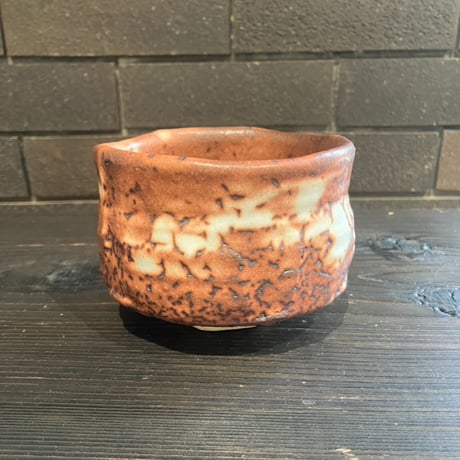 虎渓窯　赤志野抹茶茶碗（桐箱入）