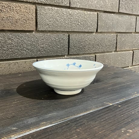 水月窯　鉢　染付山の絵
