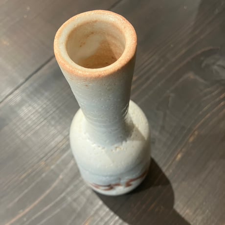 虎渓窯　志野花瓶（首長）