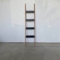 MOCO　ラダーシェルフ