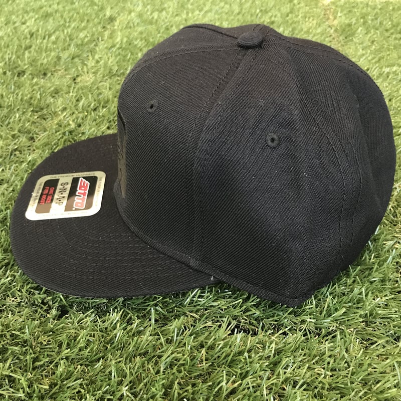 OVERLANDロゴ刺繍・ベースボールキャップ | OVER LAND STORE