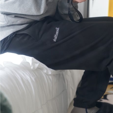 roomsick point sweat pants