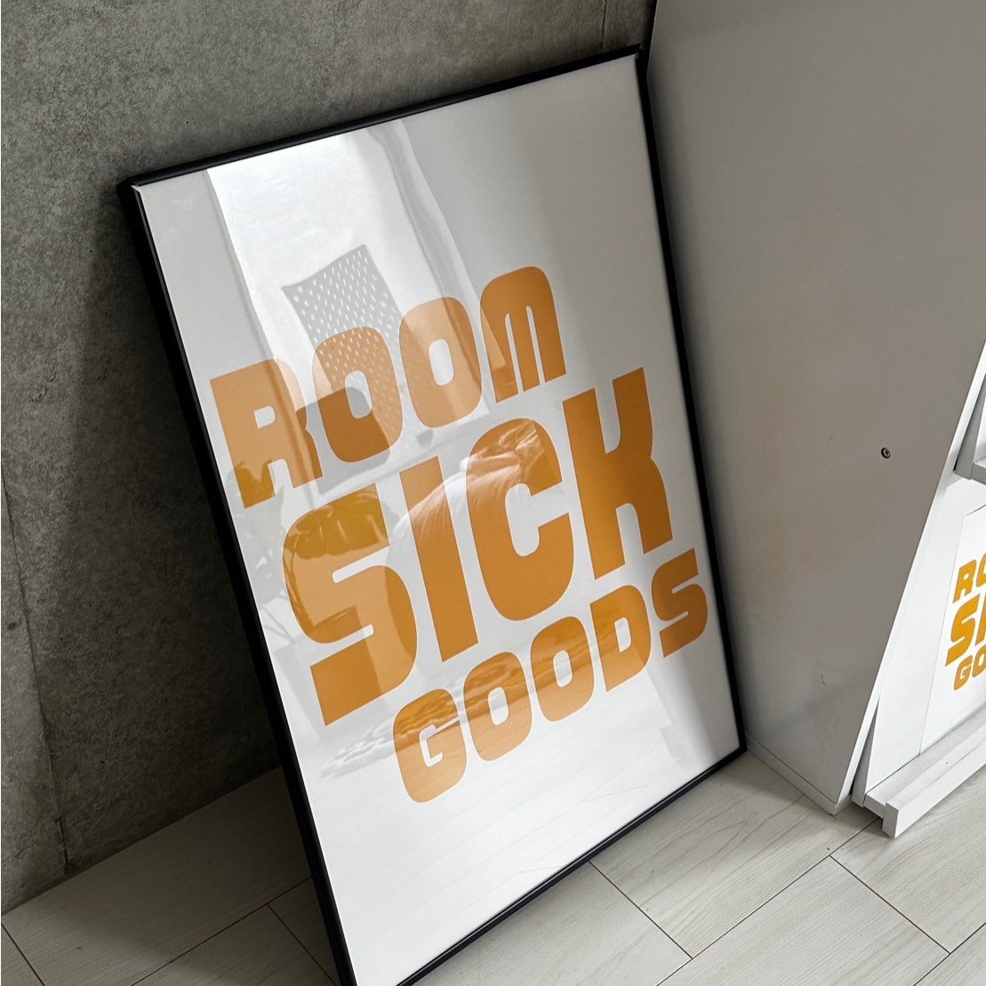 BIGLOGO POSTER | roomsickgoods