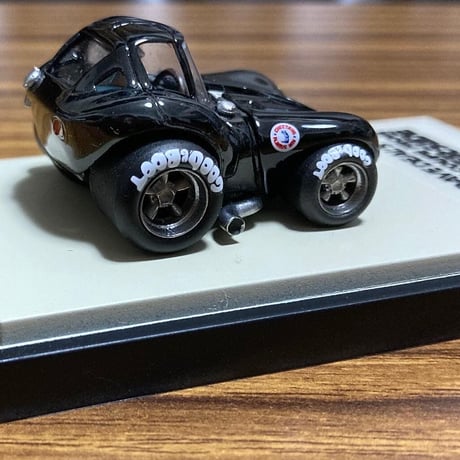The Coupe from Riverside miniature BLACK