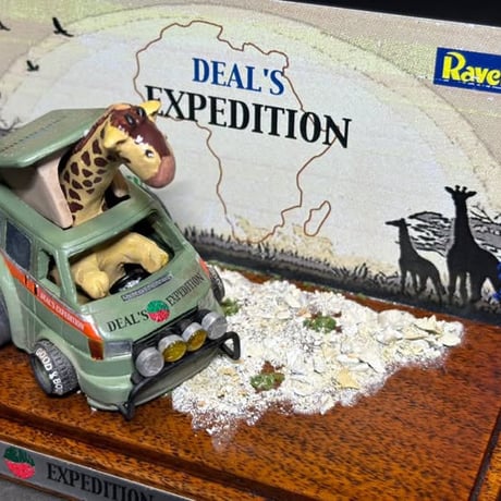vanvan customQ original Deal’s Models 【one off!! 「Deal’s EXPEDITION」 BOX ART Ver.】