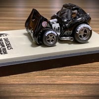 The Coupe from Riverside miniature BLACK