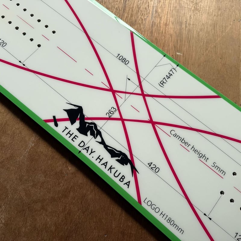 スノーボード THE DAY.HAKUBA BANANA or Pineapple THE DAY.HAKUBA Banana or Pineapple 156cm | THE