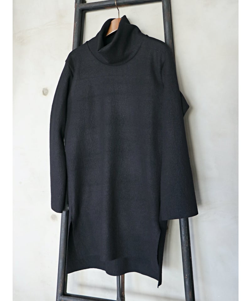 kujaku / K-556 / ウールハイネックロングプルオーバー / black