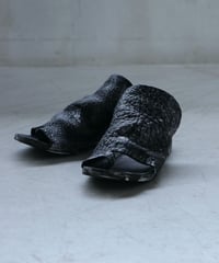 Portaille / SaB-MC / Bull Shirink Leather Thong Sandals / BLACK