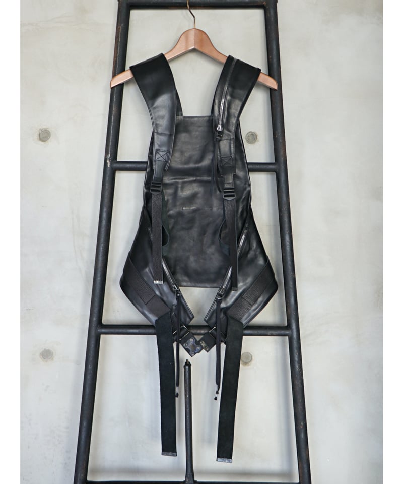 D.HYGEN / ST109-0224A / ホースレザーベストバッグ / BLACK | D.HYGEN / ST109-0224A / ホースレザーベストバッグ / BLACK |