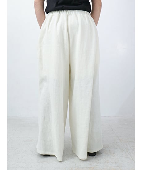kujaku / P-292 / リネン×コットン イージーワイドパンツ / off white