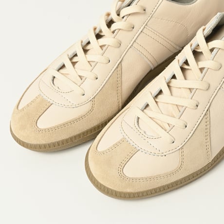 GERMAN TRAINER　[hish era vec   limited model]　HEV-1183