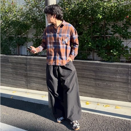 Embroidered check shirts　[BROWN]　HEV-25022