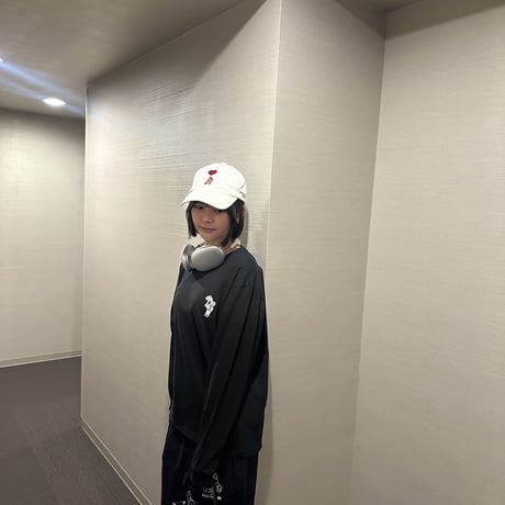 ♡ Embroidery Cap　[off white]　HEV-25009