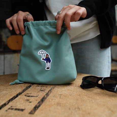 Eco leather Pouch　[mint green]　HEV-BG21005