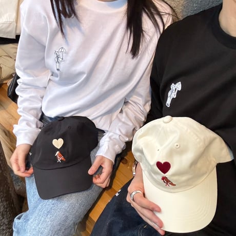 ♡ Embroidery Cap　[off white]　HEV-25009