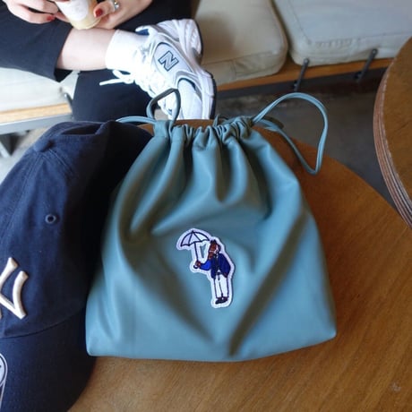 Eco leather Pouch　[mint green]　HEV-BG21005