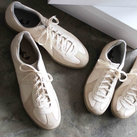 GERMAN TRAINER　[hish era vec   limited model]　HEV-1183
