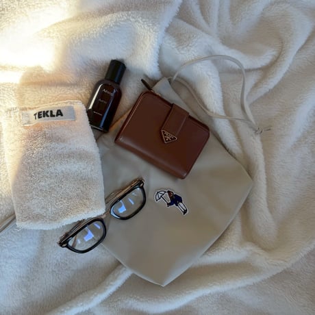 Eco leather Pouch　[OFF BEIGE]　HEV-25029