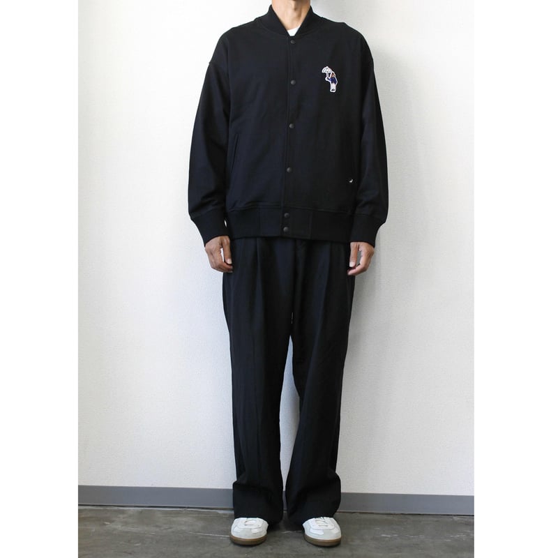 Embroidered patch punch stadium jumper [black]