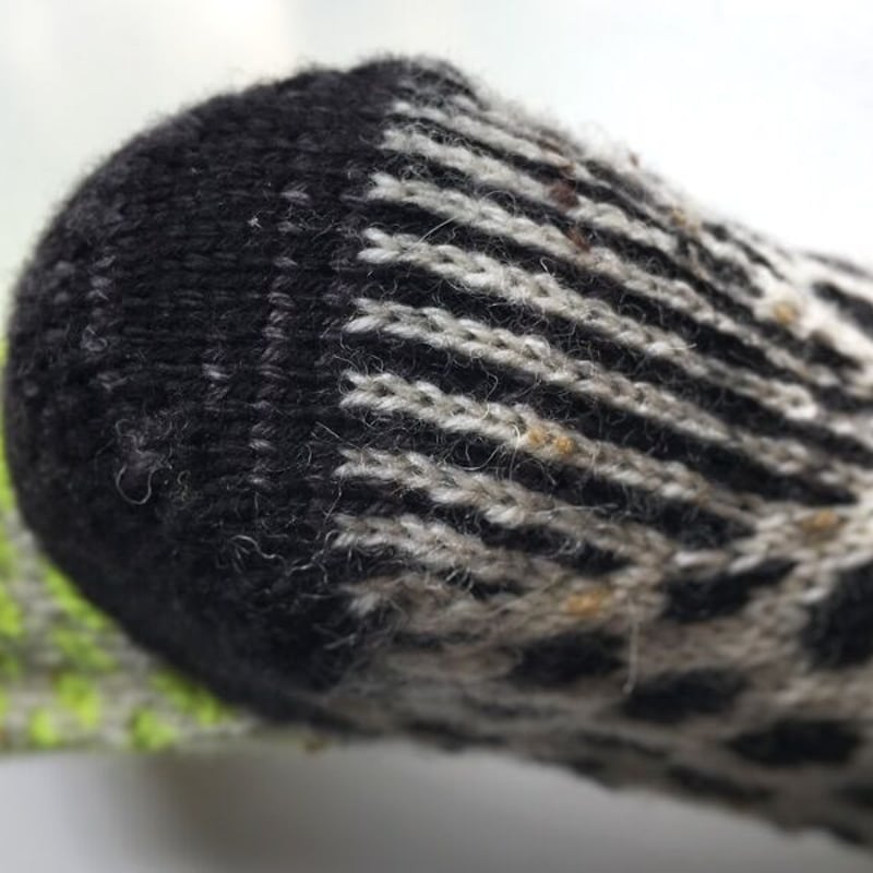 日本語版】Tweed & Dot Socksパターン（無料） | 新橋☆手芸部 蚤の市