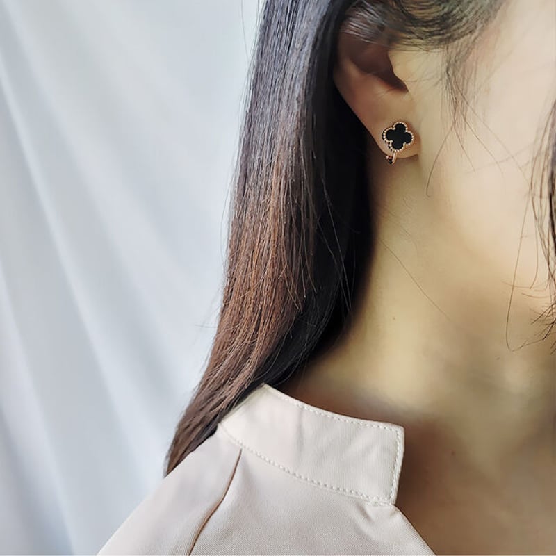 004】ライムカラーのピアス／イヤリング