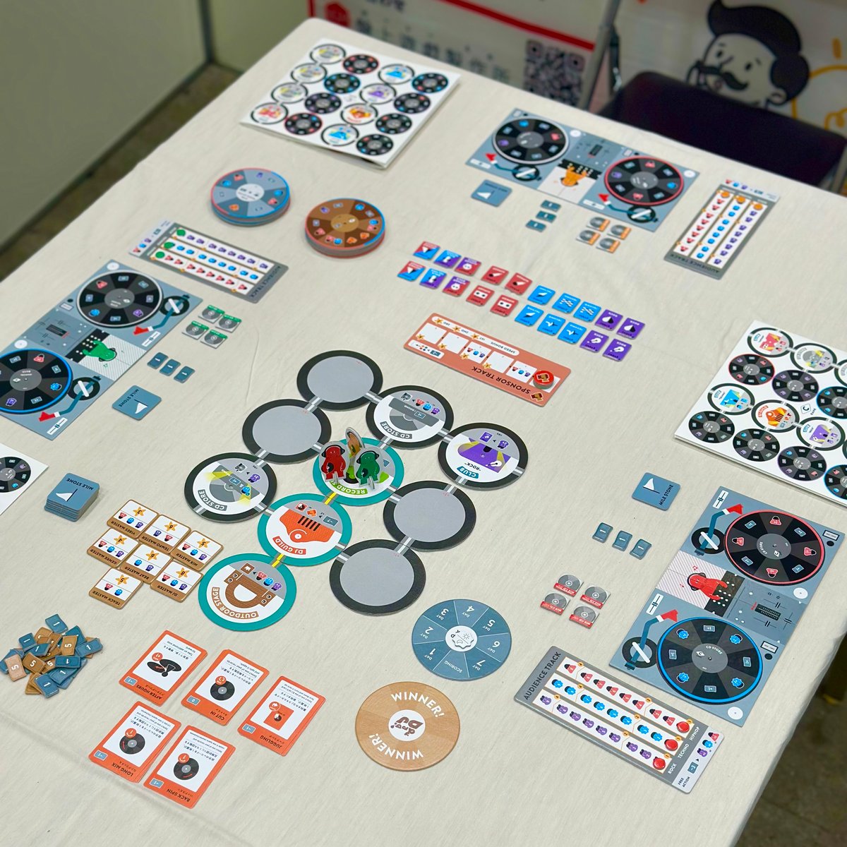 まわせ！DJ | MORIKAWA PAPER ボードゲームストア