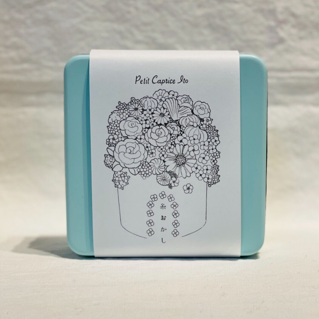 美品❣️イマン　ポワージュ　ブレッド缶　ブルー　希少❣️ 十牛十色なクッキー缶 | Petit caprice 糸