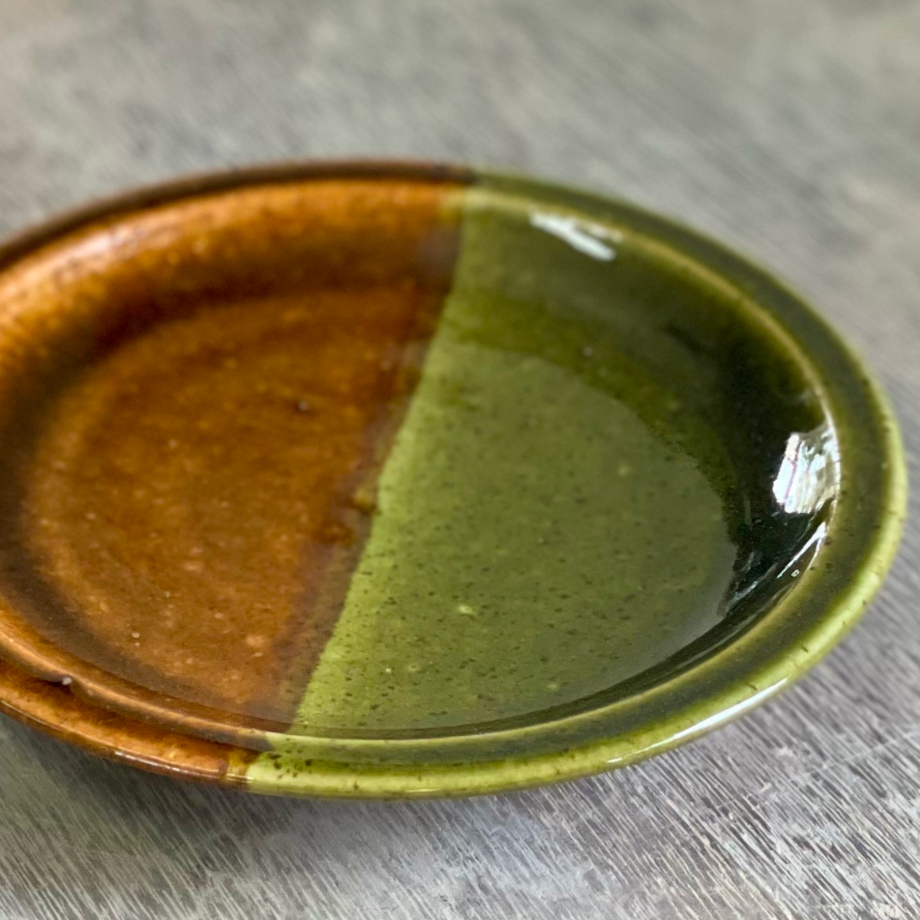 緑彩平皿 (未使用 新品同様) 緑系 / green | 古道具・器 ハナレ きりゅう