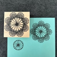 nandutiドイリー