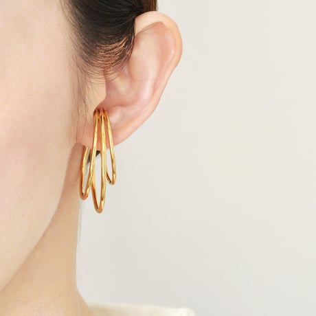 Medium Orbit Ear Cuff EC-03M-YG
