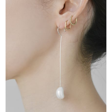 Pearl & Bar Long Hooks P-34-YG
