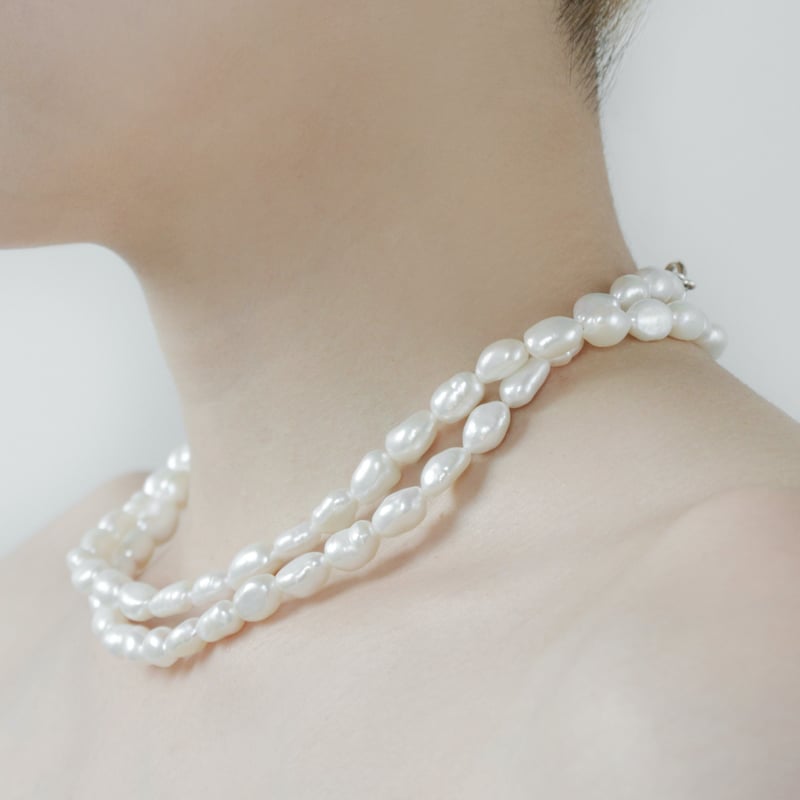 White Baroque Pearl Long Necklace P80-WH | Rieuk