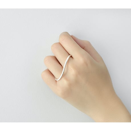 Single Wave Color Ring White  R-04-S-White