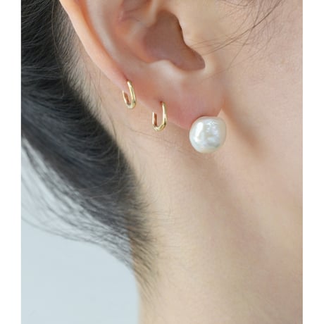 Small Silver Pearl Studs P-30-S