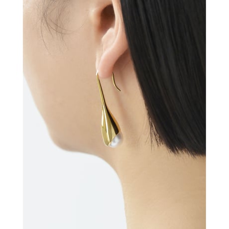 Icicle Pearl Earrings P-10-YG