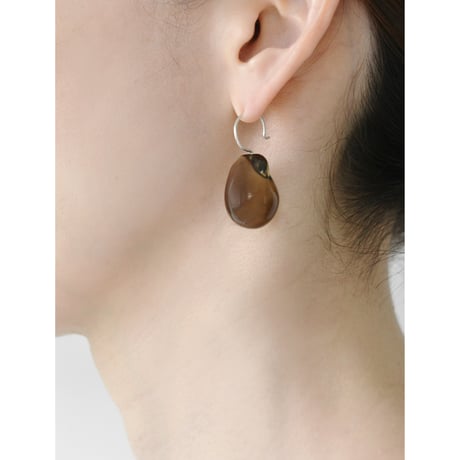 Stone & Baroque Pearl Hooks P-35-S-SMOKY
