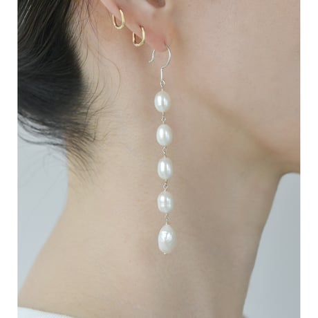 Long Pearl Hooks P-26-YG
