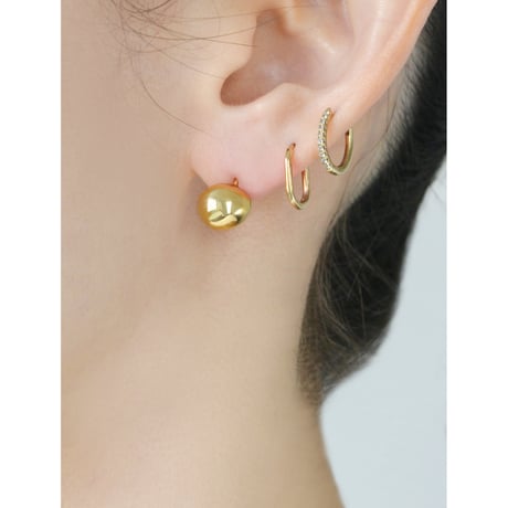Small Gold Pearl Studs P-28-YG