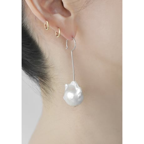 Silver Baroque Long Hooks P-24-S