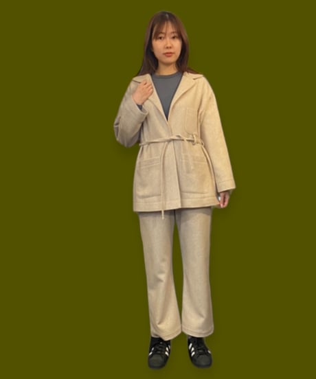 セットアップジャケット・パンツ　　　エクルベージュ