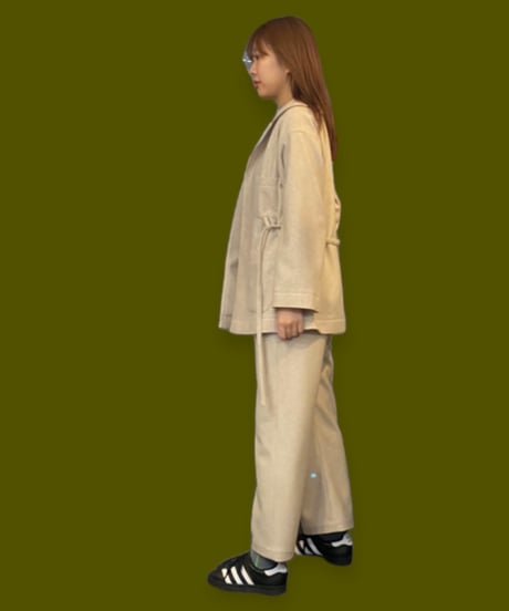 セットアップジャケット・パンツ　　　エクルベージュ