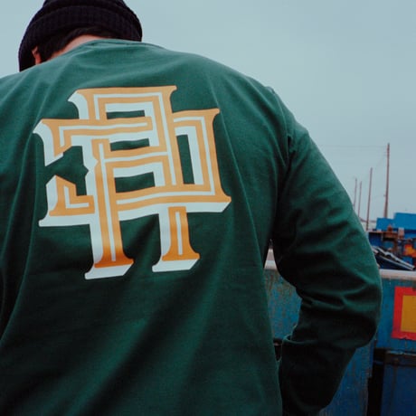 RC- 131 / Rconte College Logo L/S Tee